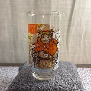 1983 Burger King Star Wars Return of Jedi Chief Chirpa Ewok Village Vintage Glas